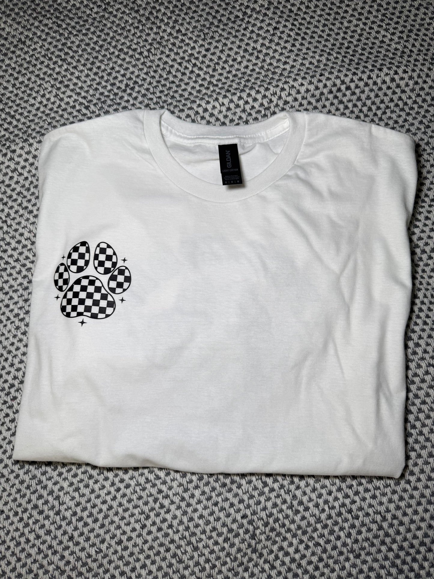 Dog Mom Vibes - Gildan image 0