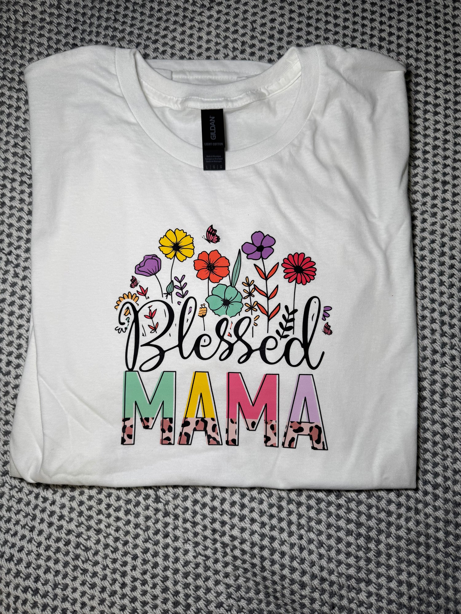 Blessed Mama - Gildan Tee image 0